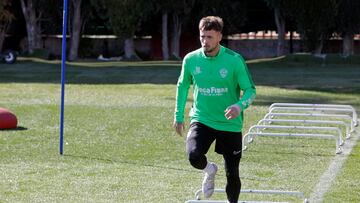 29/02/24 ELCHE 
ENTRENAMIENTO 
MANU NIETO 