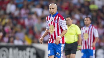 Adolfo Bautista en el partido de su despedida.