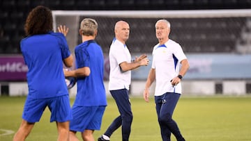 Guy STEPHAN (Selectionneur adjoint France) - Didier DESCHAMPS (Selectionneur France) during the French Team Football - Training Session on November 29, 2022 in Doha, Qatar. (Photo by Anthony Bibard/FEP/Icon Sport via Getty Images)