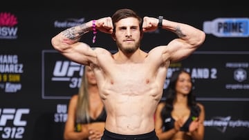 Aleksandre Topuria rebota 10 kilos para su debut