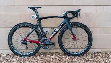 La Pinarello Dogma F12, la bici con la que competirá el equipo INEOS.