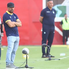 El primer DT que tambalea en el fútbol chileno: “Se olfatean cambios”