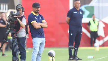 El primer DT que tambalea en el fútbol chileno: “Se olfatean cambios”