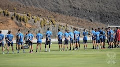 El Tenerife inicia su concentración en el Pinatar Arena