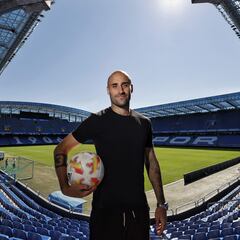 Gorka: “La afición del Depor se ilusionó conmigo, quiero devolverlo con trabajo y goles”