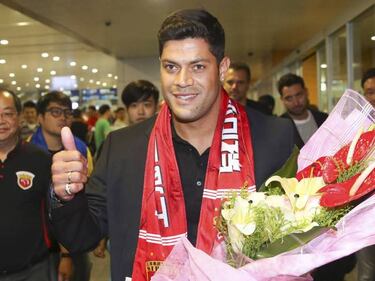 Oscar secures record-breaking Shanghai move