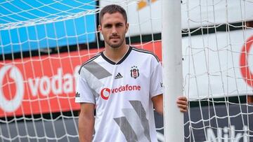 Victor Ruiz puede salir libre del Besiktas