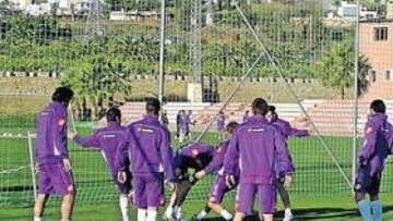 <b>FIORENTINA. </b>Marbella sirvió de sede para la Fiorentina. Mutu celebró allí su 28 cumpleaños.