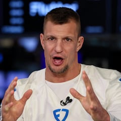 What is Gronk’s net worth? Rob Gronkowski’s endorsements and NFL salary revealed