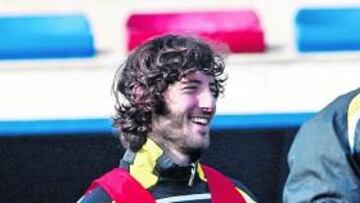 <b>BROMAS CON EL NUEVO. </b>Granero, ayer junto a Stojkovic.