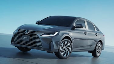 Toyota Yaris Sedán Híbrido 2026: Análisis, precios y opinión en México