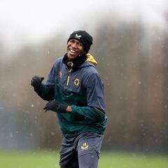 Wolves busca ceder a Yerson Mosquera para que tenga minutos