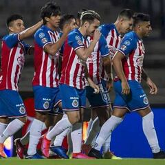 Chivas ve difícil parar la Liga, pero pide revelar nombres de contagiados