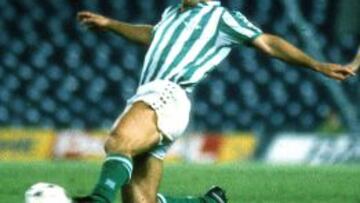 Gaby Calderón, vestido de verdiblanco durante un encuentro de aquella temporada.