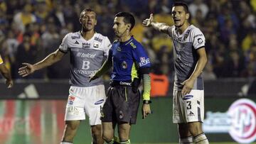 A Novaretti le salió caro el escupitajo a Hirving Lozano