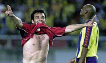 Marcelo Corrales: El escenario fue la Copa América de 2001. Ecuador venció 4-1 a Chile y el eterno goleador anotó el descuento de la Roja. 