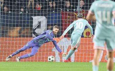 El delantero argentino entró en el minuto 77 y tardó 4 minutos en inaugurar su casillero goleador.