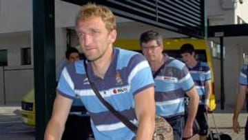 <b>VIAJÓ TODA LA PLANTILLA.</b> La expedición al completo de la Real Sociedad llegó ayer por la tarde al aeropuerto de Jerez.