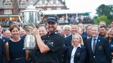 SPRINGFIELD, NJ - JULY 31: PGA Champion, Jimmy Walker with the Wanamaker Trophy during the 98th PGA Championship held at the Baltusrol Golf Club on July 31, 2016 in Springfield, New Jersey. (Photo by Montana Pritchard/The PGA of America via Getty Images)