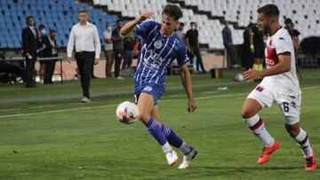 Godoy Cruz le empat&oacute; hoy el partido1-1a Tigre sobre el final, en el estadio Malvinas Argentinas de Mendoza, por la primera fecha de la Copa de la Liga Profesional.