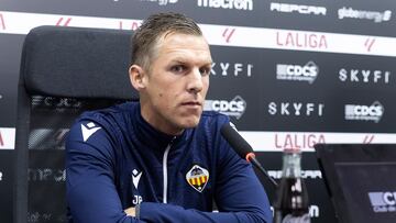 20/01/25 CD CASTELLON RUEDA DE PRENSA JOHAN PLAT