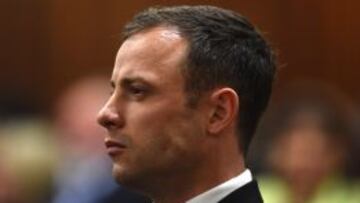Oscar Pistorius durante el juicio llevado a cabo tras matar a su novia, Reeva Steenkamp. 