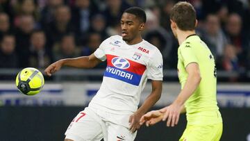 Cornet con el Olympique Lyon.