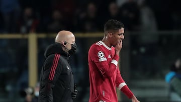 Manchester United defender Raphaël Varane out for a month