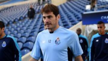 La pifia de Casillas puede costarle el pase al Oporto