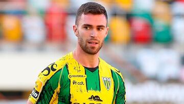 Manu Hernando, durante un partido del Tondela en la Primera División de Portugal.
