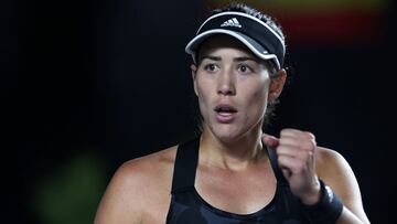 Garbi&ntilde;e Muguruza celebra un punto durante su partido ante Anett Kontaveit en la final de las Akron WTA Finals en el Centro Panamericano de Tenis de Guadalajara, M&eacute;xico.