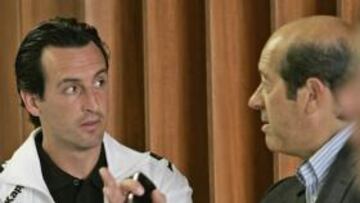 El Valencia ofrecerá la renovación a Unai Emery, aunque reconoce que se ha fijado en otros entrenadores.