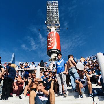 Velez fans