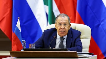 Russia's Foreign Minister Sergei Lavrov delivers opening remarks during a bilateral meeting with South Africa's Foreign Minister Naledi Pandor, in Pretoria, South Africa, January 23, 2023. REUTERS/Siphiwe Sibeko