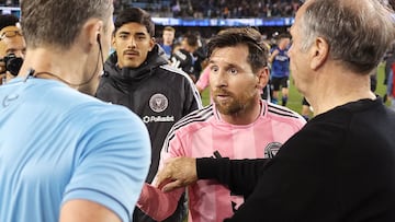 Messi se desespera en San Jos¨¦