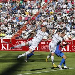 Eugeni permite al Albacete seguir soñando con el ascenso