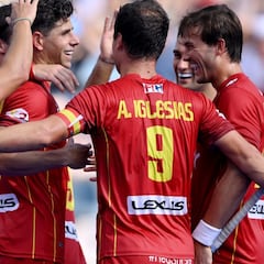 España se queda en la élite ganando a Gales en su último partido