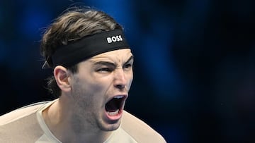 Taylor Fritz, durante su partido contra Lorenzo Musetti en las ATP Finals.