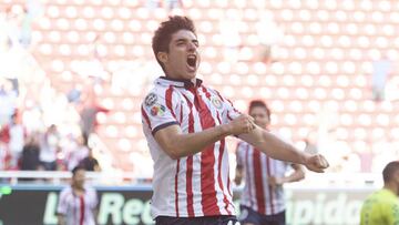 Isaac Brizuela, Chivas