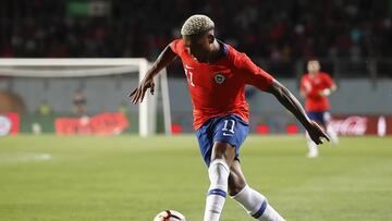 Futbol, Chile vs Costa Rica
El jugador de la seleccion chilena Junior Fernandes controla el balon durante el partido amistoso contra Costa Rica disputado en el estadio El Teniente de Rancagua, Chile.
16/11/2018
Felipe Zanca/Photosport
Football, Chile vs Costa Rica
Chile's player Junior Fernandes controls the ball during the friendly match against Costa Rica held at the El Teniente stadium in Rancagua, Chile.
16/11/2018
Felipe Zanca/Photosport