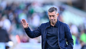 Pedro Caixinha head coach of Juarez during the 3rd round match between Santos and FC Juarez as part of the Liga BBVA MX, Torneo Clausura 2026 at TSM Corona Stadium, on January 18, 2026 in Torreon, Coahuila, Mexico.