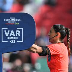 El videoarbitraje llega a la Liga F