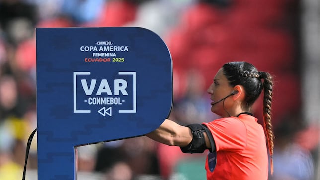 El videoarbitraje llega a la Liga F