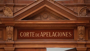 Estudiaron derecho hace 43 años y en 2025 reciben una desagradable sorpresa: repetir la práctica profesional