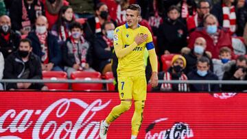 Salvi se viste de goleador tras un a?o para resucitar al C¨¢diz