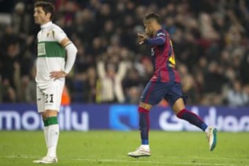 5-0. Neymar celebra el quinto tanto.