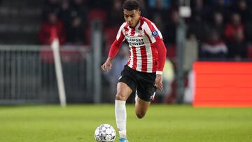 Donyell Malen, delantero del PSV. 