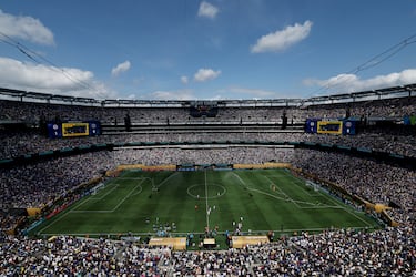 How and when can I purchase tickets for the 2026 World Cup in the USA?