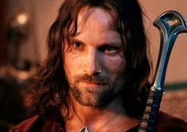 Iba a encarnar a Aragorn en ‘El señor de los anillos’, fue despedido y una de las estrellas de la película reveló el motivo: “Era energía creativa negativa”