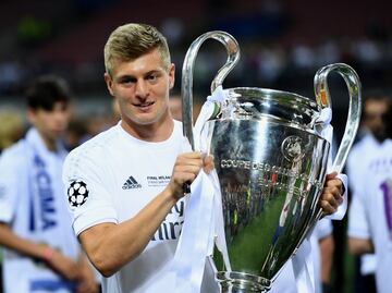 Es junto a Cristiano el único futbolista de la plantilla que ha levantado una Champions en otro club que no sea del Madrid. Levantó 11 títulos con el Bayern y ya lleva seis con el Madrid: una Liga, una Champions, dos Mundiales y dos Supercopas de Europa. Con el Alemania ganó el Mundial de 2014.